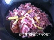 香辣啤酒烧鸭架