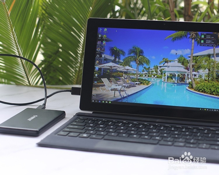 高速C插口2.5寸硬盘盒装配体验