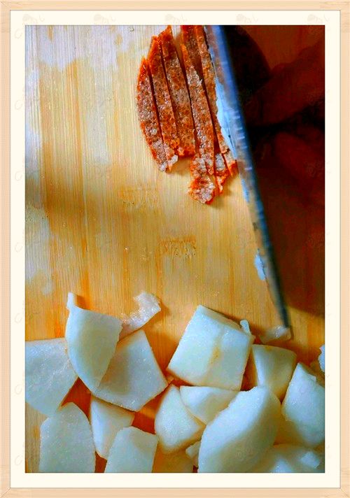 陈皮罗汉果炖雪梨汤