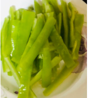 如何做美味的尖椒干豆腐