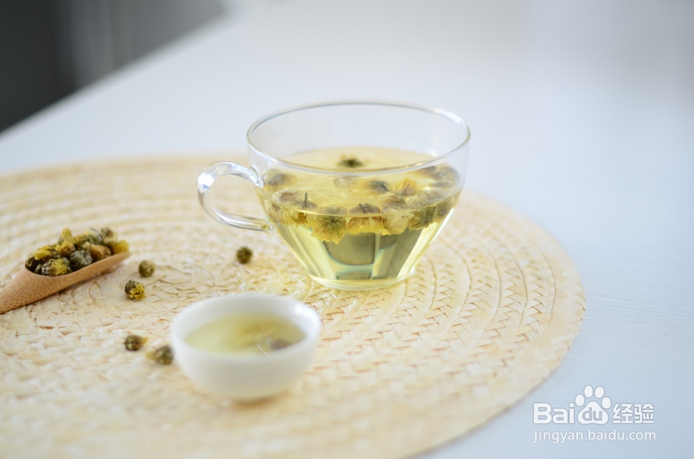菊花茶该不该加冰糖