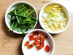 冬笋炒腊肉怎么做