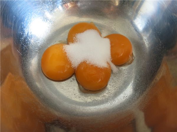 彩绘爱心蛋糕卷