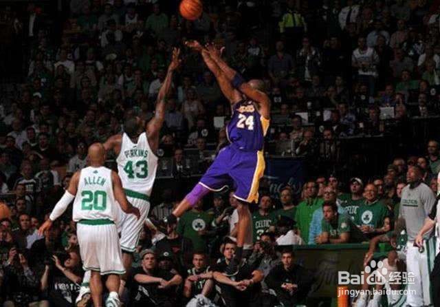 打篮球怎样练习上篮