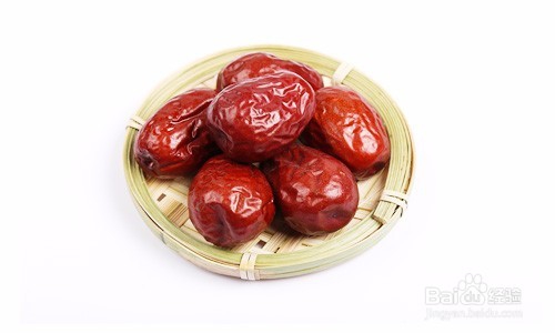 新疆红枣批发哪家便宜_如何辨别新枣和陈枣