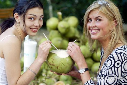 孕妇喝椰子汁的功效与副作用