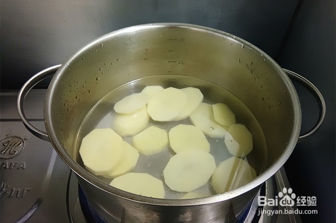 土豆猪肉馅饼的做法