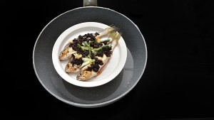 怎么做梅菜酱香蒸黄鱼