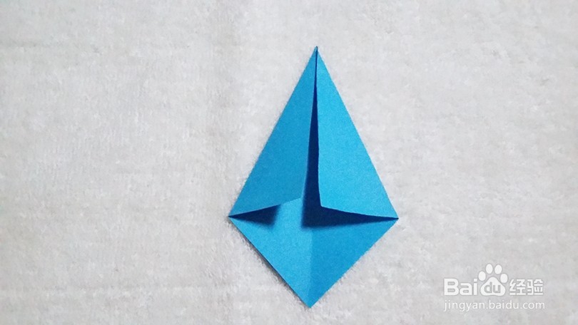 山岭的彩纸折法