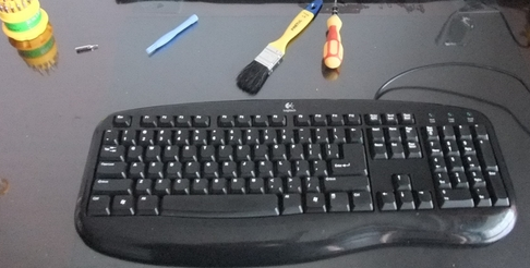 电脑键盘如何清理