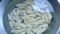 怎么做黄瓜拌腐竹--夏季凉拌菜黄瓜拌腐竹的做法