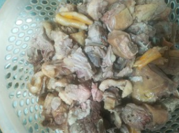 川味魔芋烧鸭的做法