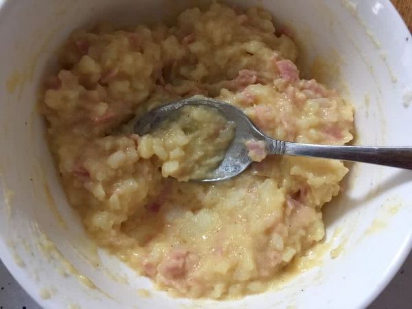炸土豆鹌鹑蛋丸子