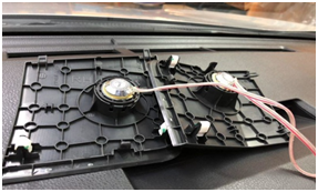 小R换‘音响’过程