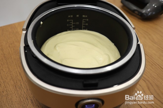 没有烤箱也能在家做的电饭煲版戚风蛋糕