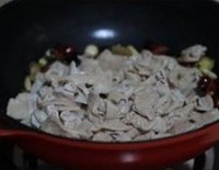 烧肥肠的做法