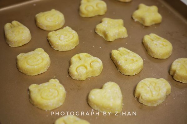 卡通椰蓉小饼干