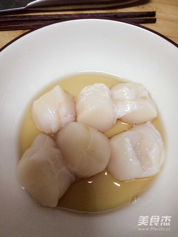 蒜蓉粉丝蒸扇贝