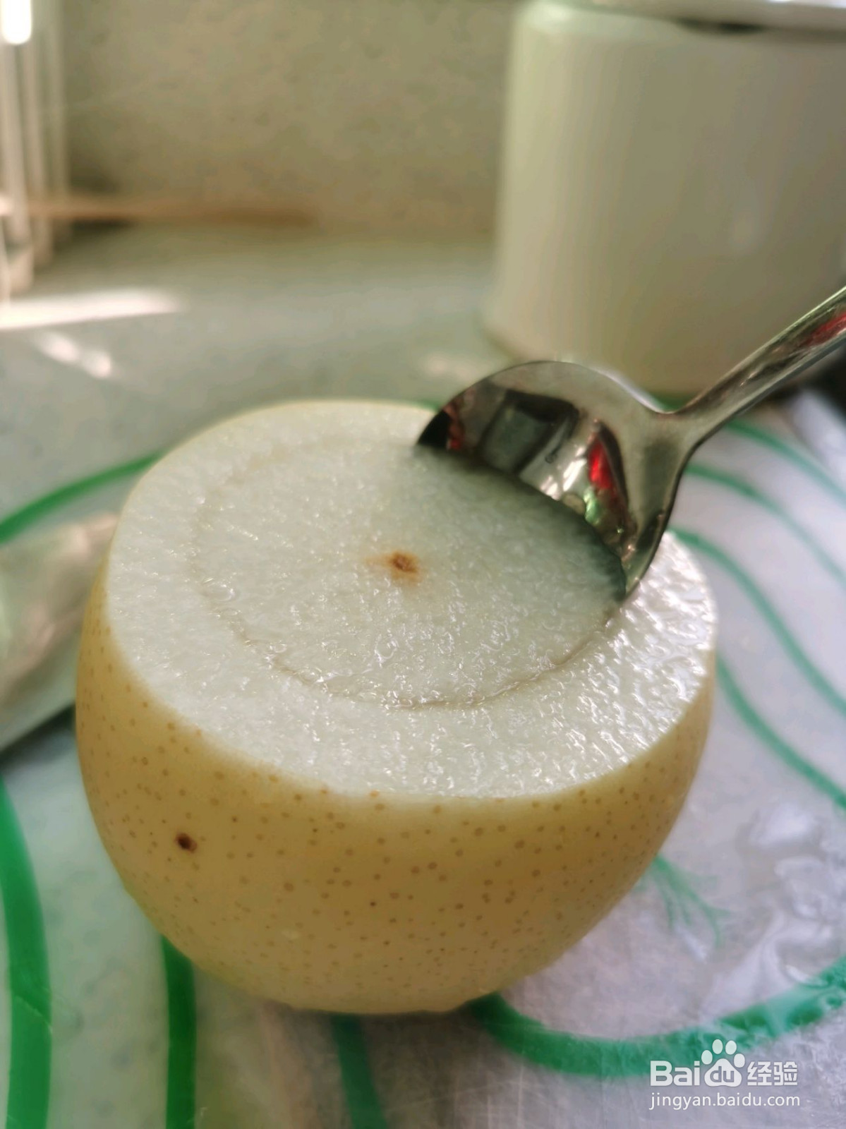 秋季润肺冰糖雪梨的做法