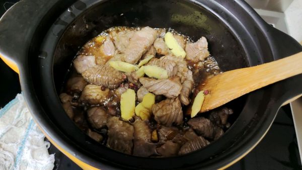 蕃茄土豆炖牛腩