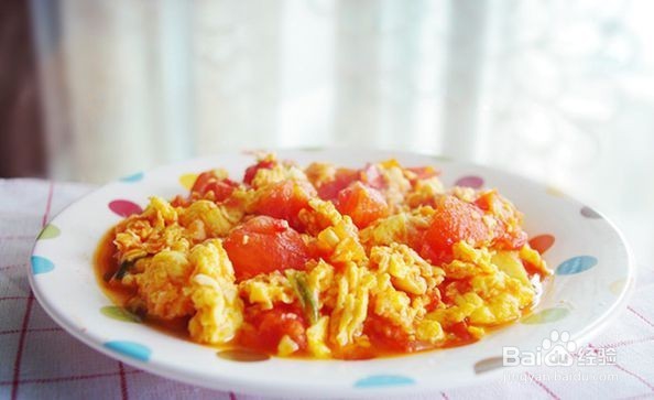 西红柿炒鸡蛋是如何制作的