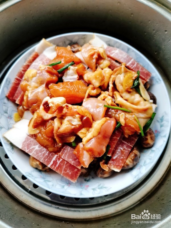 花菇火腿蒸鸡,快来尝尝