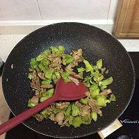 怎么做青椒炒肉片