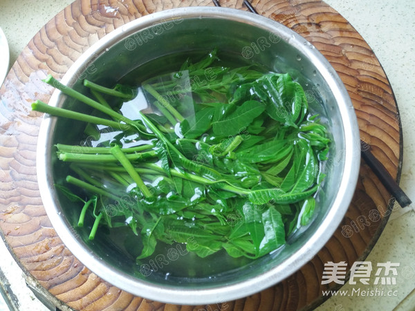 香椿拌黄豆的做法