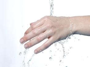 鱼刺卡在喉咙怎么办?生活中急救小常识奉上!