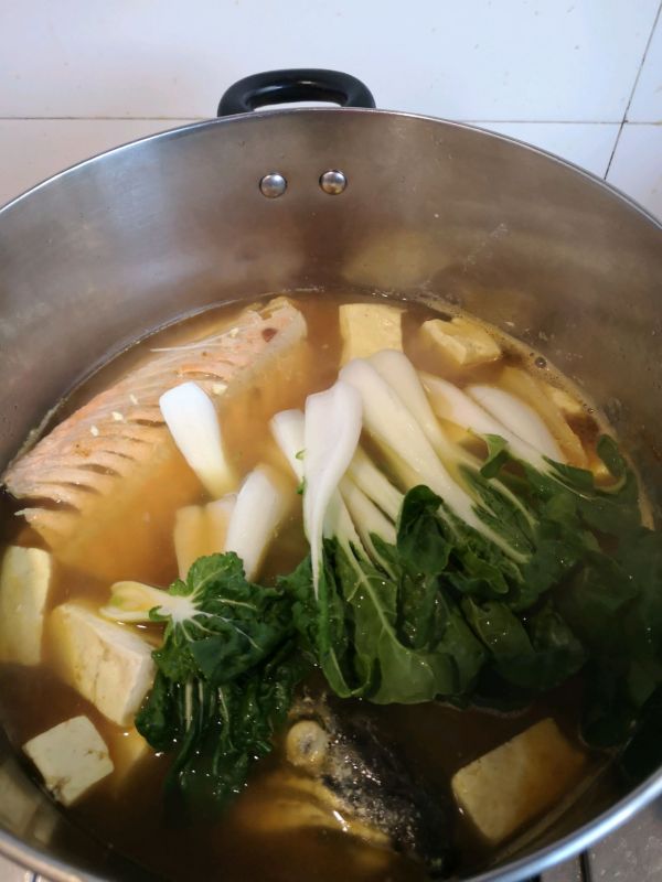 咖喱鱼头豆腐煲