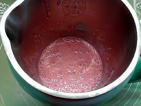 双层蔓越莓香蕉酸奶昔