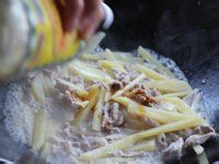 三丝炒肉的做法