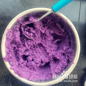 简易美味黑麦紫薯包的做法