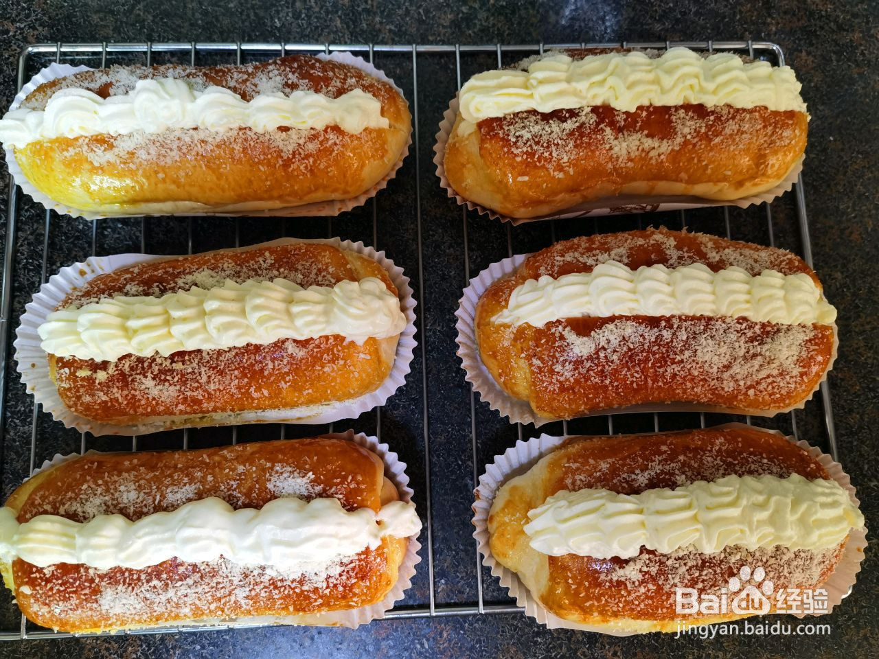 椰丝奶油面包的做法