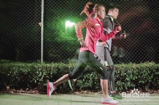 夜跑需要注意什么 夜跑需要什么装备