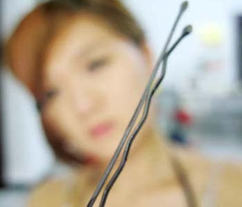 怎样通过短发扎芒果盘发？