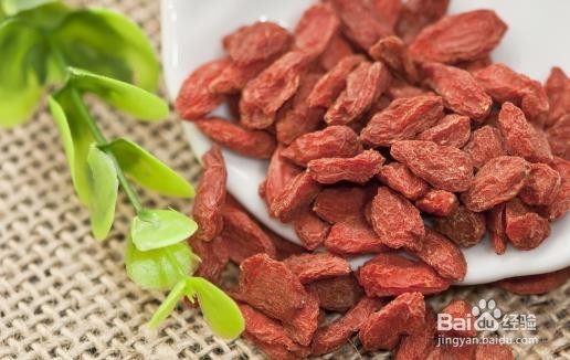 枸杞子的特殊功效滋补肝肾