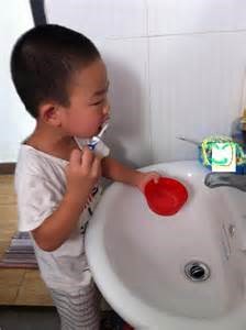 大人对小孩子的教育需要注意的一些事项