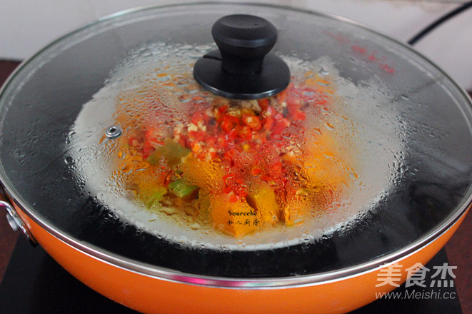 虾米剁椒蒸南瓜