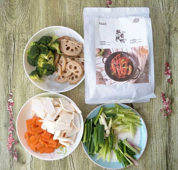 干锅辣鸭~食光社