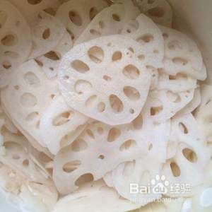 健康养生佳品姜汁莲藕的做法