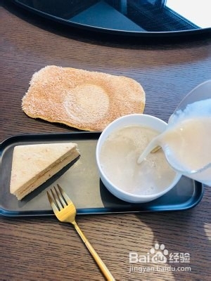 健康养生佳品莲藕莲子藜麦精华露的做法