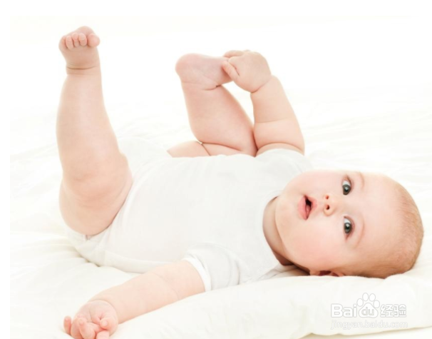 六个月了宝宝还不会翻身的原因