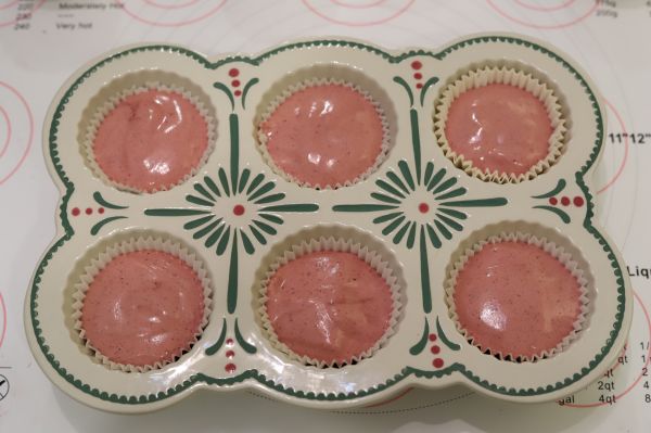 万圣节南瓜杯子蛋糕