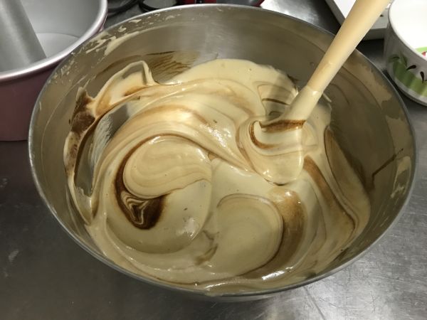 咖啡大理石纹戚风蛋糕