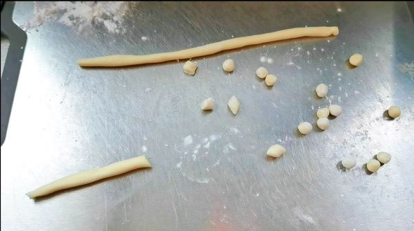 三色芋圆西米露