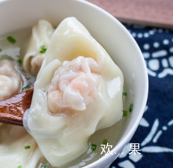 鲜肉虾仁大馄饨