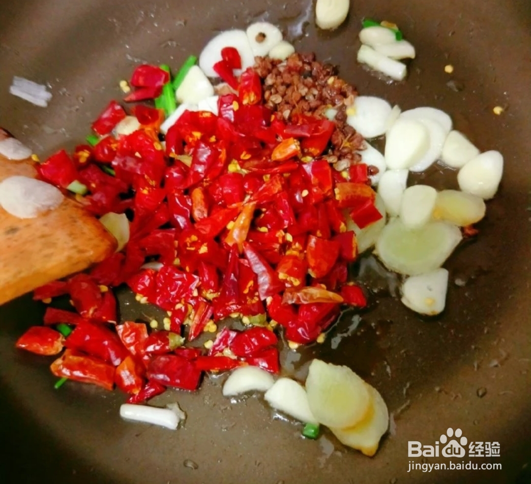辣子鸡丁怎么做？