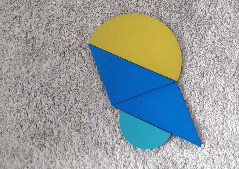 含三个三角形的UFO用蒙氏积木怎样拼？