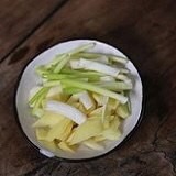 怎么做不一样的虾煲